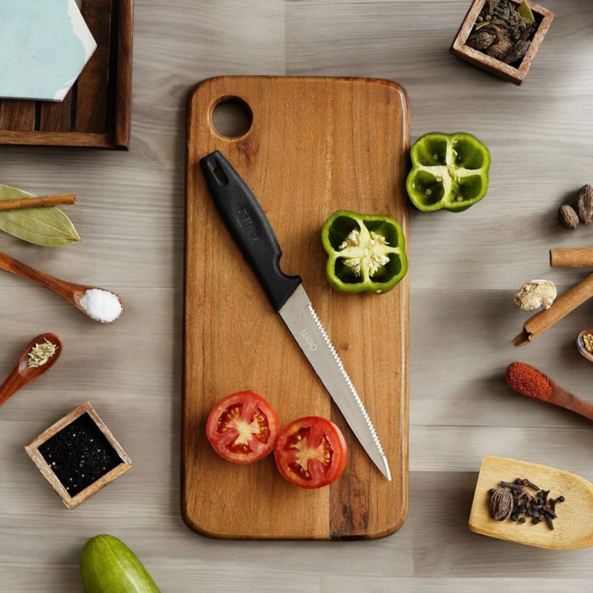 CHOPPING BOARD