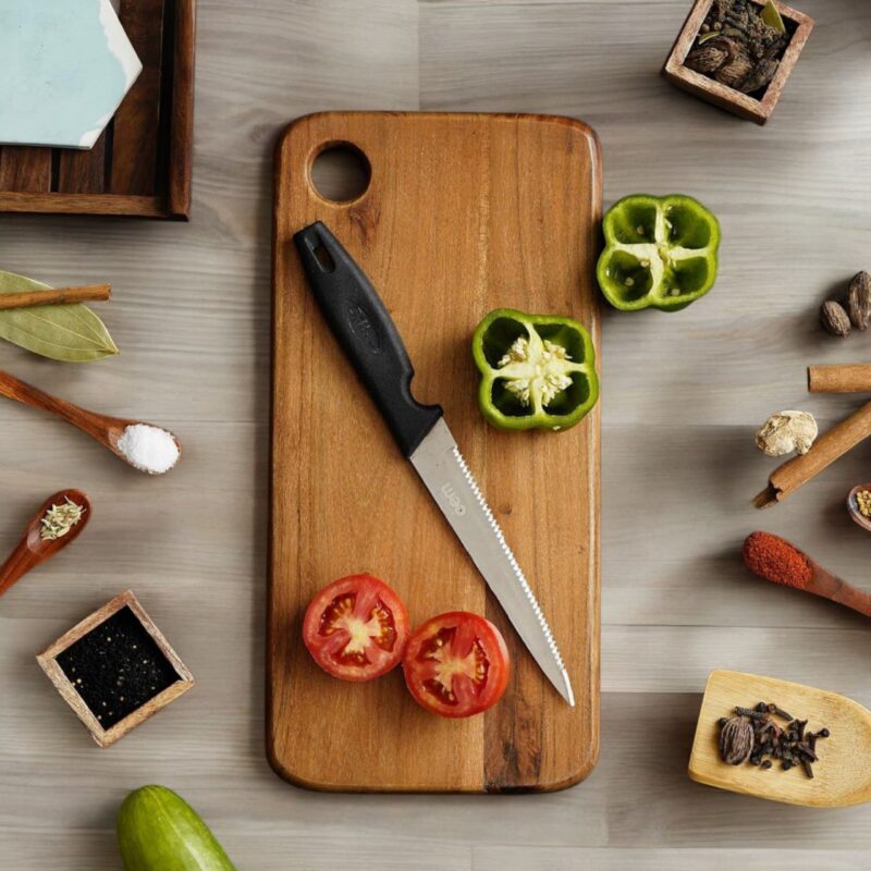 CHOPPING BOARD